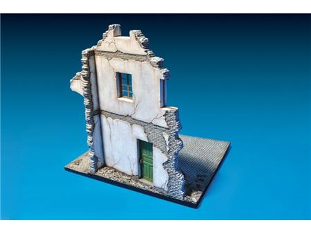 Ruined building w/base