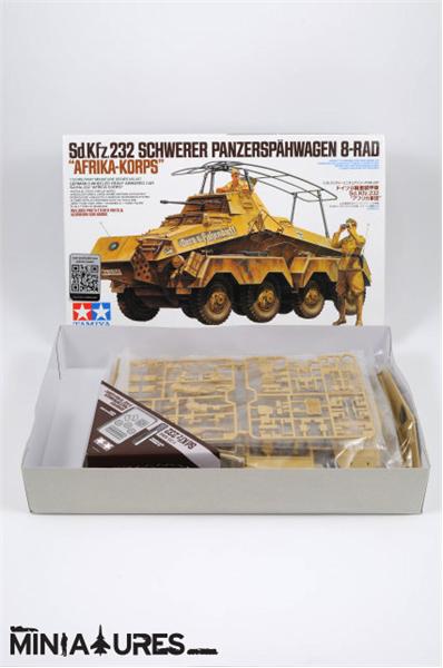 Sd.Kfz.232 SCHWERER PANZERSPAWAGEN 8-RAD