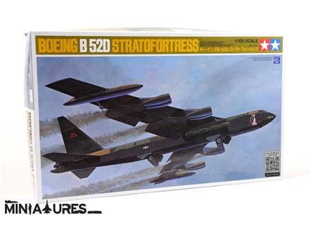 Boeing B-52D Stratofortress 1:100