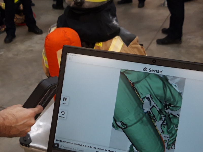 PREDSTAVITEV DOPRSNE FIGURE SODOBNEGA SLOVENSKEGA GASILCA IN BACK TO BASICS METODE POUČEVANJA