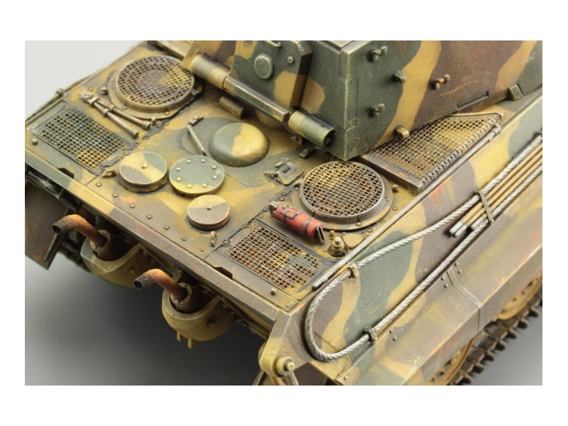 Pz. Kpfw. VI Ausf. B Tiger II