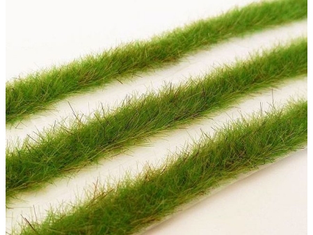 Dolgi trakovi trave (POMLAD)