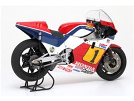 Honda NSR 500 ^84