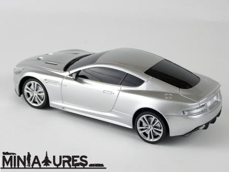 ASTON MARTIN 1/24