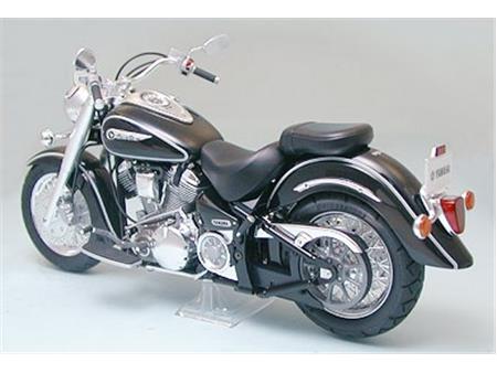 Yamaha XV1600 Roadstar