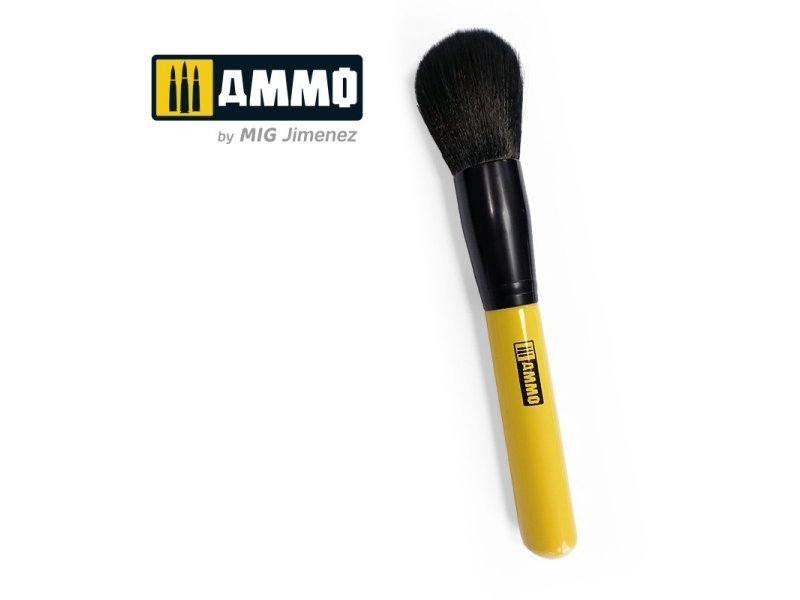 Čopič za odstranjevanje prahu iz maket