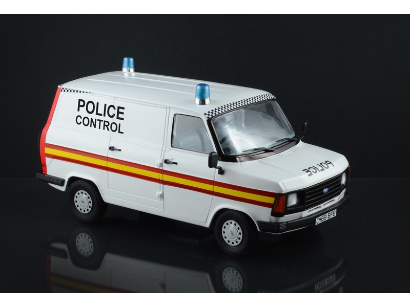 FORD TRANSIT UK POLICE