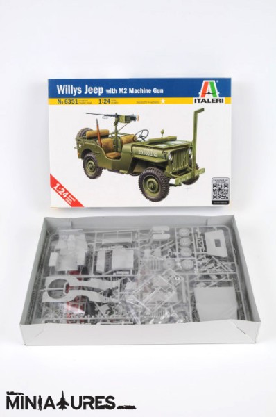 Willys Jeep s strojnico