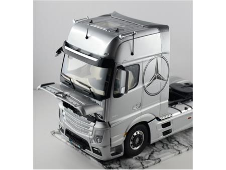 Mercedes Benz Actros MP4 Gigaspace