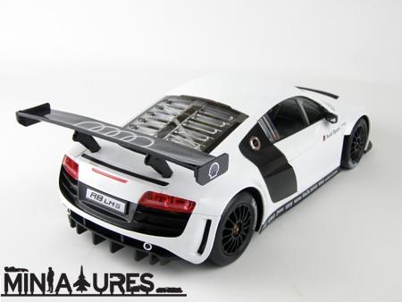 AUDI R8 LMS 1/14