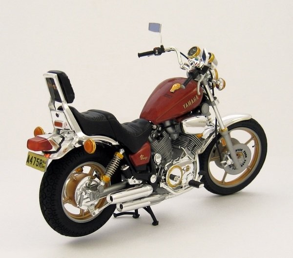 Yamaha XV1000 Virago