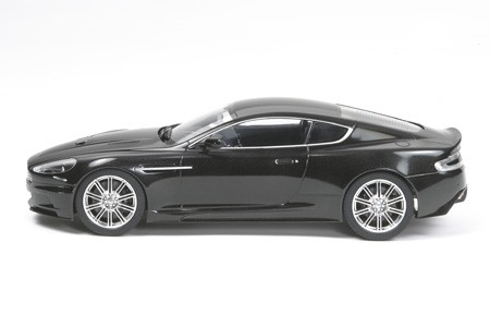 Aston Martin DBS