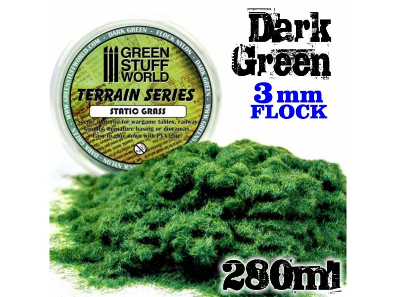 Temno zelena statična trava